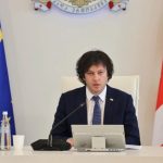 ყველა საჯარო სკოლაში, პირველიდან მეექვსე კლასის ჩათვლით, სავალდებულოდ ბრუნდება სასკოლო ფორმები | შენი განათლება