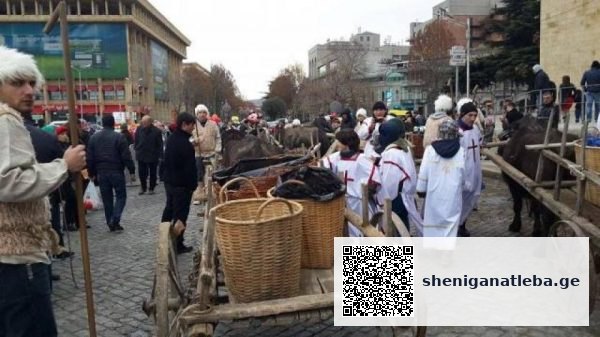 მე და ჩემმა მეგობარმა გადავწყვიტეთ წავსულიყავით ალილოზე… ჩამოვიმხეთ ქალის კოლგოტები…” – ძალიან სასაცილო ამბავი | შენი განათლება