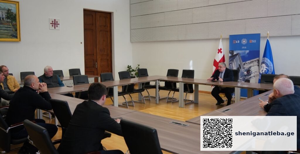 ჯაბა სამუშია სტუდენტური საერთო საცხოვრებლის საკითხზე სამშენებლო კომპანიის წარმომადგენლებს შეხვდა | შენი განათლება